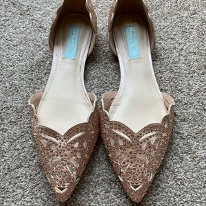 Betsy Johnson Flats Size 7.5